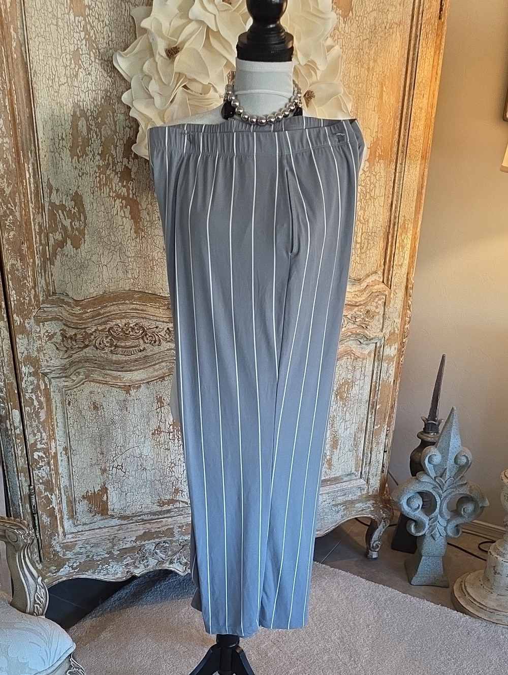 Susan Graver Gray Pinstripe Wide-Leg Pants